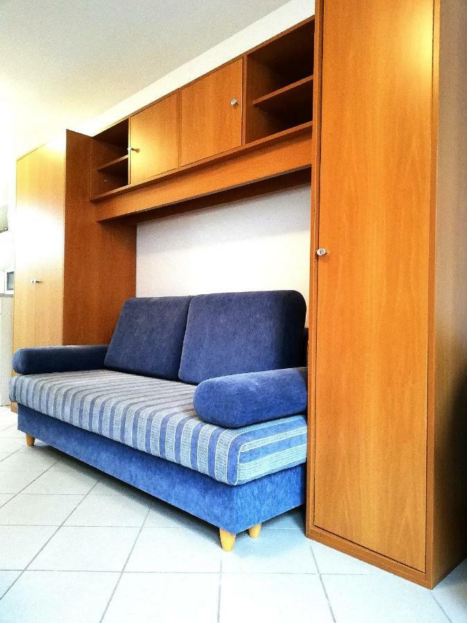 St.Florian Apartman เคสเท ภายนอก รูปภาพ